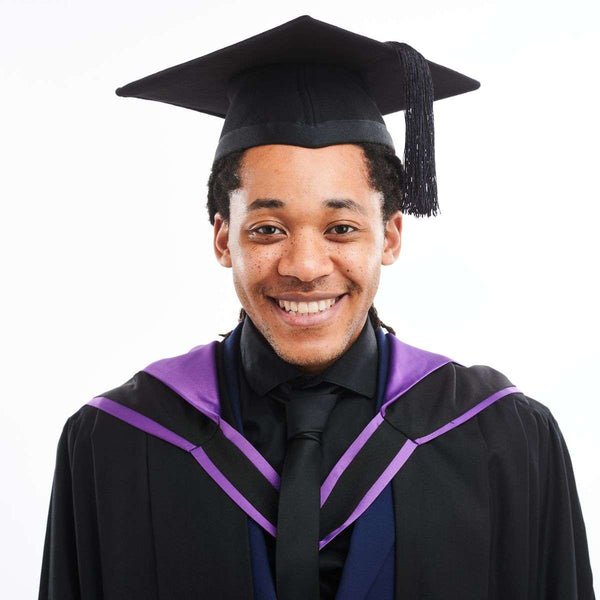 University of Glasgow Masters Graduation Set