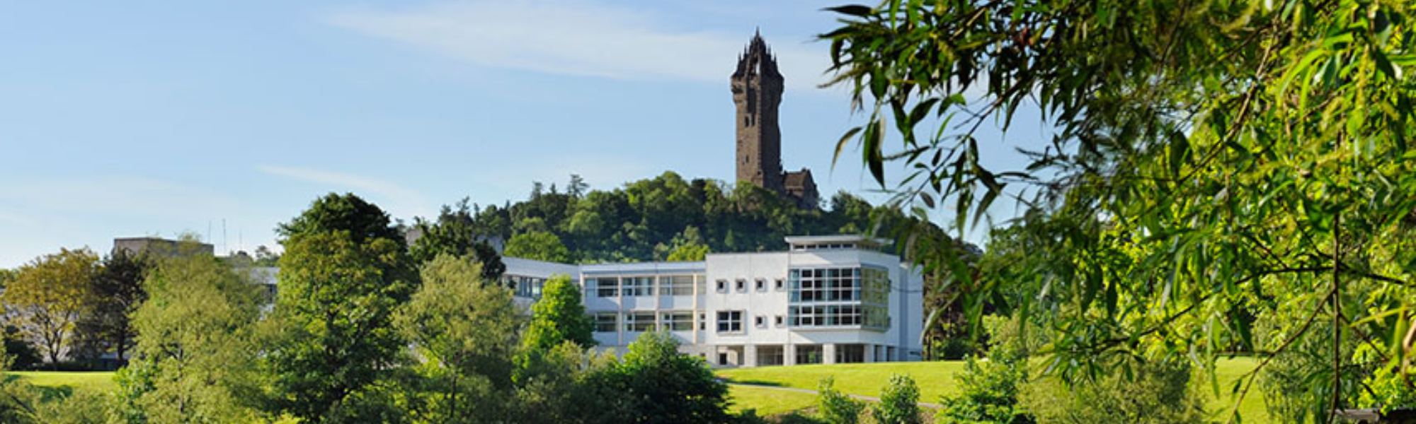 Can I use an alternative gown supplier for Stirling University?