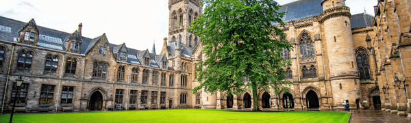 Top Graduation Gift Ideas for University of Gloucestershire Graduates