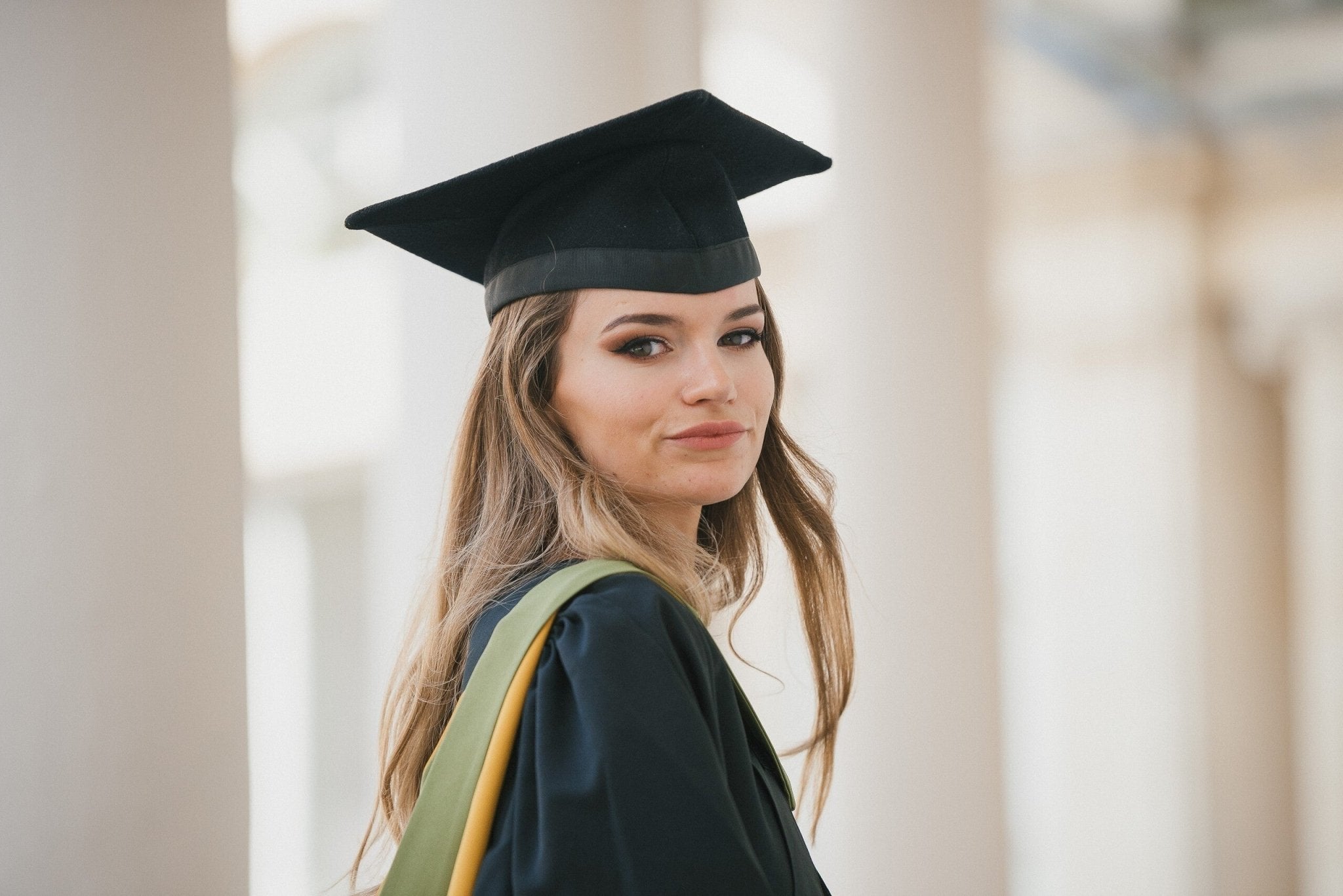 1 Hour Graduation Photoshoot