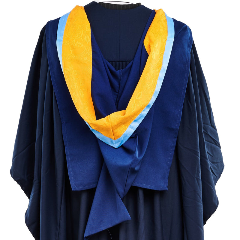 Bachelors Graduation Set for use at Anglia Ruskin Ceremonies (Hire)