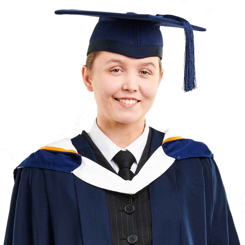 Birmingham City University Bachelors Graduation Set
