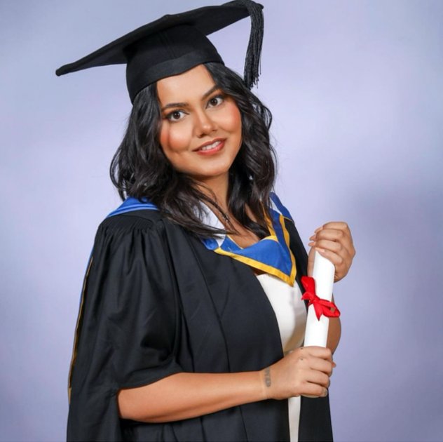 Bournemouth University Masters Graduation Set