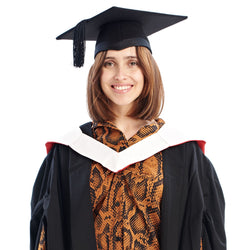 Cardiff University Bachelors Graduation Set (Hire)