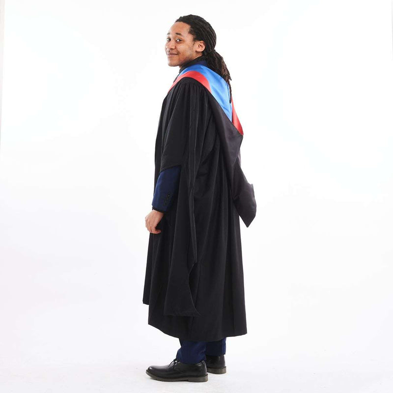 Edinburgh Napier University Masters Graduation Set