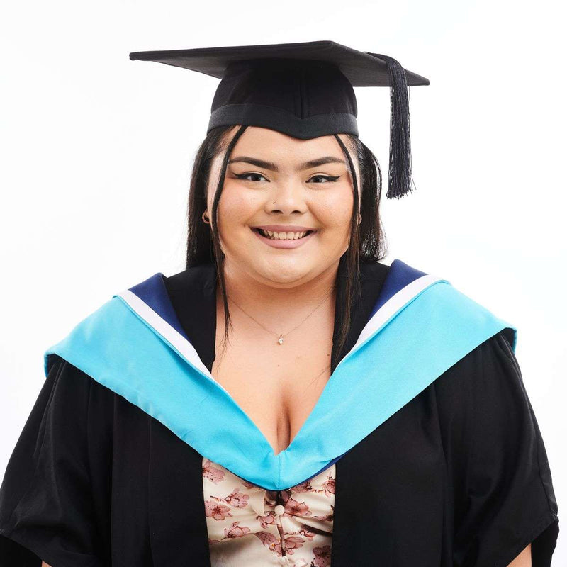 Huddersfield University Bachelors Graduation Set (Hire)