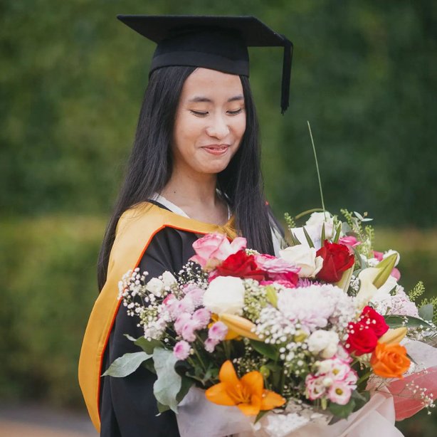 Keele University Bachelors Graduation Set (Hire)