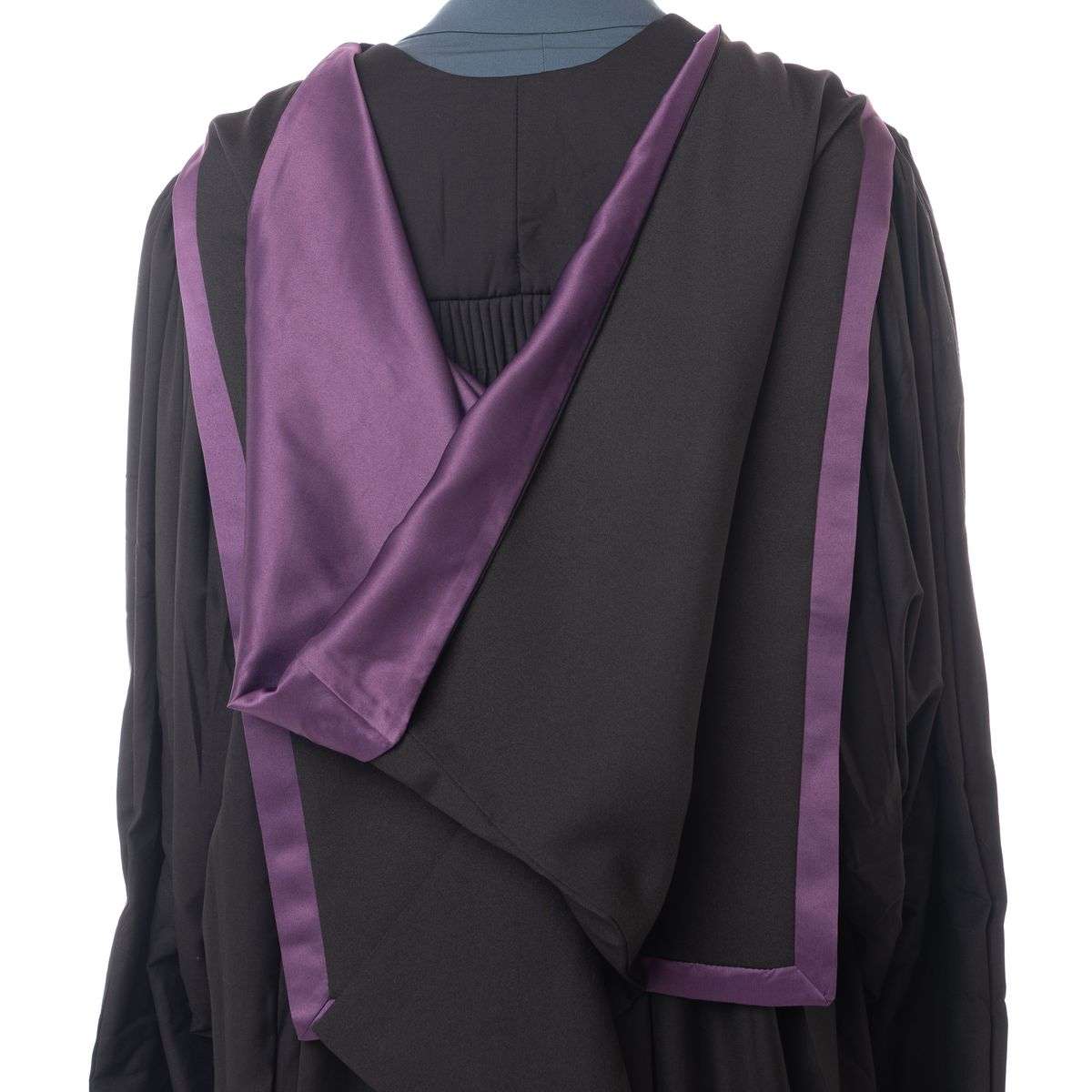 Manchester University Masters Graduation Set – Churchill Gowns