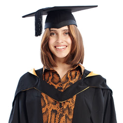 University of Bradford Bachelors Graduation Set