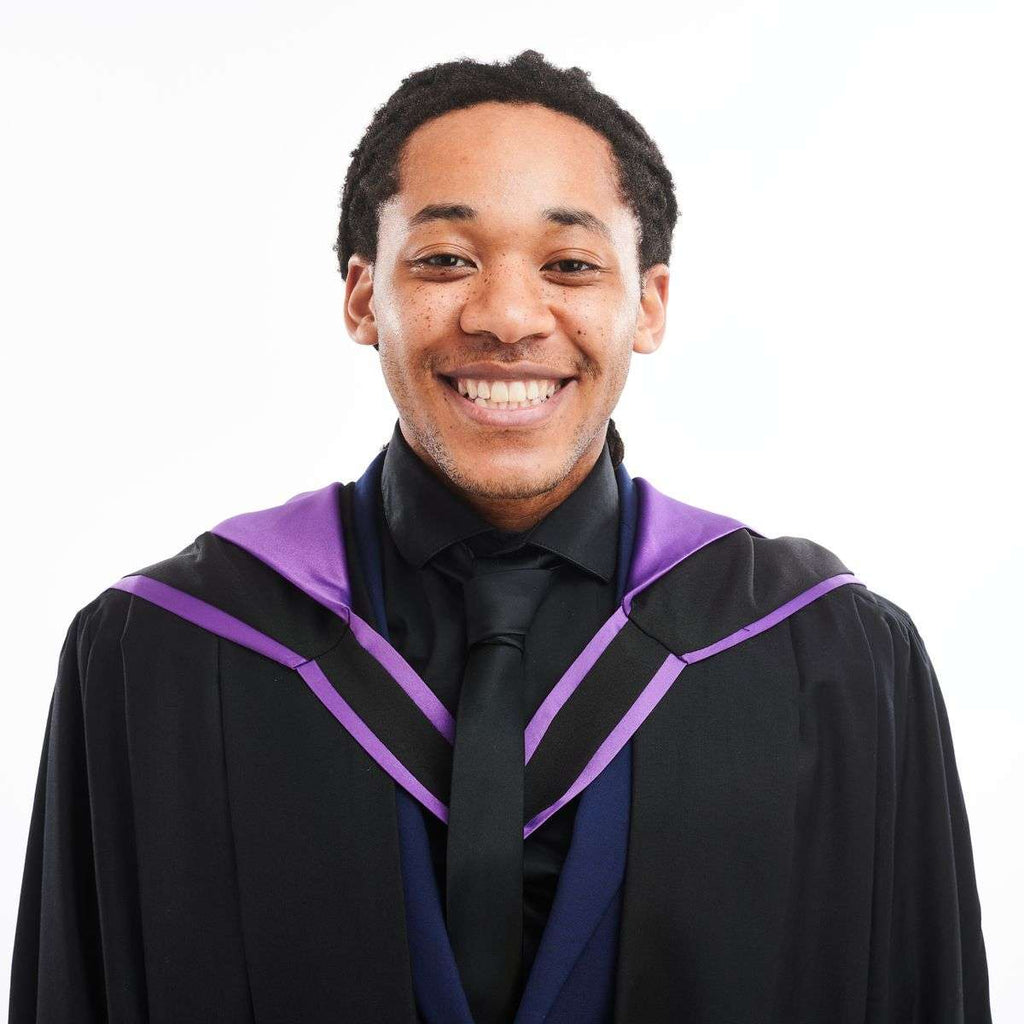 University of Glasgow Masters Graduation Set